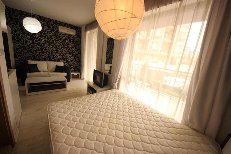 Menada Rainbow Apartments Napospart Szoba fotó